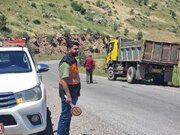 ببینید | گشت کنترل و نظارت ناوگان حمل و نقل عمومی (کالا) در محورهای مواصلاتی الموت توسط راهداران الموت در استان قزوین