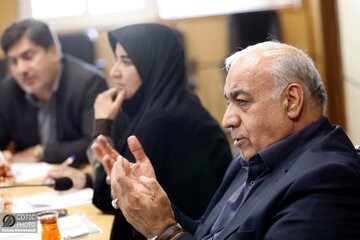 ببینید | جلسه مدیرعامل شرکت ساخت و توسعه با سارا فلاحی، نماینده مردم ایلام، ایوان، شیروان، چرداول و مهران در مجلس شورای اسلامی