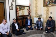 ببینید|دیدار مدیرکل راهداری و حمل‌ونقل جاده‌ای استان البرز با خانواده شهدای والامقام
