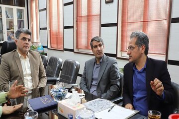 ببینید| برگزاری نشست هماهنگی برای اجرای مسیرهای دسترسی به پل چهارم شوشتر و مقابله با ساخت ‌و سازهای غیرمجاز