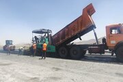 ببينيد | ارتقاي كيفي رويه آسفالتي محور اصفهان - نايين