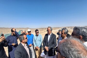 ببینید| بازدید استاندار سیستان و بلوچستان از عملیات ساخت بزرگراه زاهدان – خاش