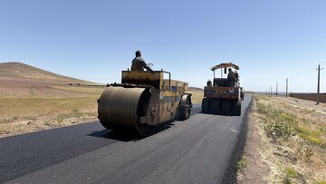 ویدئو | کلنگ بهسازی راه روستایی مرگسین شهرستان تاکستان به زمین خورد