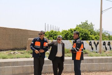 ببینید |بازدید مدیرکل راه و شهرسازی شرق استان سمنان از ادامه پیشرفت پروژه روکش آسفالت محور شاهرود–طرود