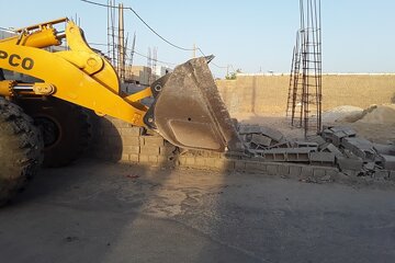 تخریب اراضی ملی شهر بوشهر