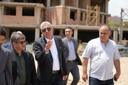 بازدید معاون وزیر راه و شهرسازی و مدیرکل و رییس شورای هماهنگی راه و شهرسازی آذربایجان‌غربی از طرح‌ سرمایه‌گذاری مسکن در ارومیه