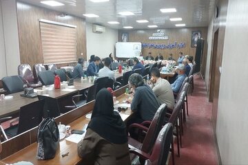 ببینید| برگزاری سومین نشست شورای راهبری طرح جامع شهر بندر امام(ره) در خوزستان با محوریت ظرفیت های زیست محیطی