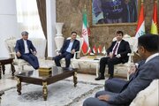 گزارش تصویری //نشست مشترک مسئولان مرزی تمرچین و حاج عمران با محوریت توسعه تجارت، تسهیل تردد مسافران و هماهنگی‌های اربعین ۱۴۰۵