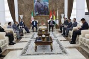 گزارش تصویری //نشست مشترک مسئولان مرزی تمرچین و حاج عمران با محوریت توسعه تجارت، تسهیل تردد مسافران و هماهنگی‌های اربعین ۱۴۰۵