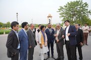 ببینید| حضورعبدالرضا گلپایگانی معاون وزیر و مدیرعامل شرکت بازآفرینی شهری ایران و غلامرضا کاظمیان معاون شهرسازی و معماری و دبیر شورای‌عالی شهرسازی و معماری ایران در اجلاس بریکس