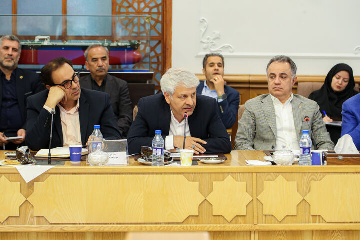 ضرورت شکل‌گیری بنگاه‌های بزرگ مقیاس در صنعت ساختمان