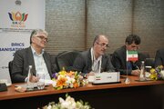 ببینید| حضورعبدالرضا گلپایگانی معاون وزیر و مدیرعامل شرکت بازآفرینی شهری ایران و غلامرضا کاظمیان معاون شهرسازی و معماری و دبیر شورای‌عالی شهرسازی و معماری ایران در اجلاس بریکس