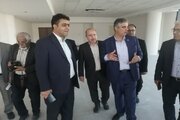 بازدید استاندار مرکزی از کتابخانه مرکزی شهر اراک