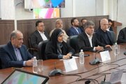 ببینید | دیدار وزیر راه و‌ شهرسازی جمهوری اسلامی ایران با وزیر تجارت و همگرایی قزاقستان و رئیس کمیسیون همکاری های مشترک دو کشور