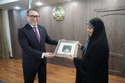 ببینید | دیدار وزیر راه و‌ شهرسازی جمهوری اسلامی ایران با وزیر تجارت و همگرایی قزاقستان و رئیس کمیسیون همکاری های مشترک دو کشور