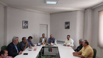 بررسی مطالبات رانندگان و چالش‌های حمل‌ونقل در نشست هم‌اندیشی راهداری و حمل و نقل جاده‌ای قزوین