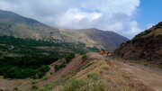 ببینید| ریزش برداری، شانه سازی مسیر، تسطیح شانه راه و قنو زنی محور روستایی سیمیار_کارندچال توسط راهداران الموت در استان قزوین
