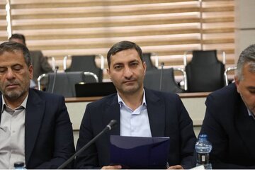 تکمیل ورودی شهر سامان از سمت حاشیه زاینده‌رود؛ افزایش ایمنی تردد با اجرای روشنایی و دیواره میانی