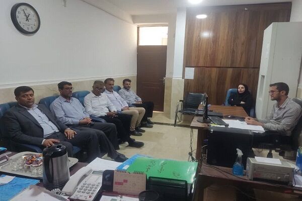 بازدید مدیر کل از اداره راه و شهرسازی شهرستانهای کنگان و جم