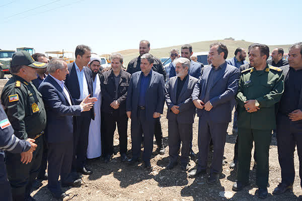 ببینید : آغاز عملیات اجرایی احداث باند دوم محور اصلاندوز به سربند