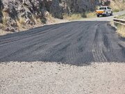 ببینید | اجرای عملیات زیرسازی و روکش آسفالت رگلاژی در محور روستایی زرآباد  از توابع الموت شرقی توسط راهداران استان قزوین