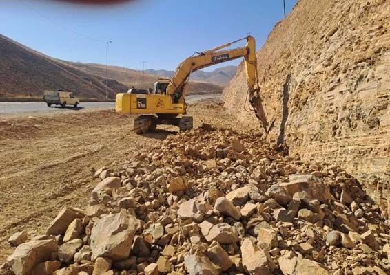 ادامه عملیات بهسازی محور آوج–رزن با تعیین پیمانکار