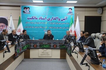 آئین واگذاری اسناد مالکیت ۶۰۰ هکتار از اراضی بزرگ‌ترین سایت نهضت ملی مسکن کشور در اشتهارد