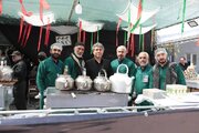 موکب سازمان بنادر و دریانوردی پذیرای زوار و وداع‌کنندگان با رهبر شهید انقلاب