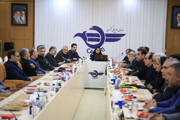 ببینید|جلسه هواپیمایی کشوری با وزیر راه و شهرسازی