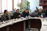 ببینید | جلسه هماهنگی خدمت‌رسانی به زائران شرکت‌کننده در مراسم تشییع پیکر رهبر شهید (ره) با حضور معاون برنامه‌ریزی و مدیریت منابع وزارت راه و شهرسازی، سرپرست شرکت فرودگاه‌ها و ناوبری هوایی ایران، معاون حمل‌ونقل سازمان راهداری و حمل‌ونقل جاده‌ای کشور، معاون مسافری شرکت راه‌آهن جمهوری اسلامی ایران