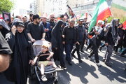ببینید | حضور وزیر راه و شهرسازی در مراسم تشییع پیکر رهبر شهید ایران