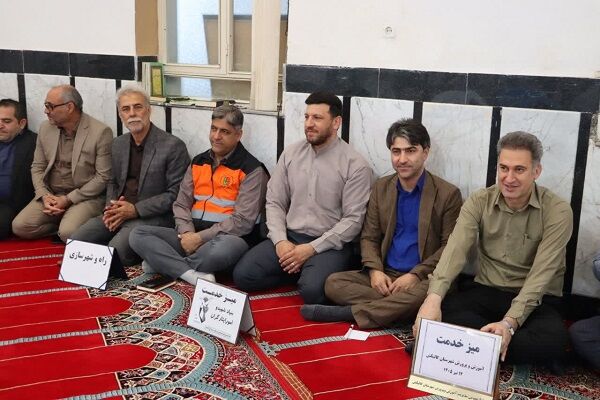 مطالبات شهروندان ینقاق استان گلستان در میز ارتباطات مردمی بررسی شد