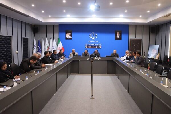 تدوین سناریوهای جایگزین حمل‌ونقل زائران در شورای هماهنگی راه و شهرسازی خراسان رضوی