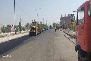 عملیات روکش آسفالت محور منوجان_نودژ آغاز شد