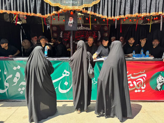 ببینید| حضور بنیاد مسکن خراسان رضوی در موکب خدمت‌رسانی مراسم وداع و تشییع رهبر شهید انقلاب اسلامی