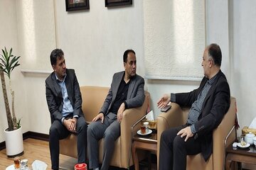 دیدار سرپرست اداره کل راه و شهرسازی استان البرز با فرماندار ویژه شهرستان کرج