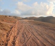 ببینید | عملیات تعریض و تسطیح محور روستایی عمند توسط راهداران طارم در استان قزوین