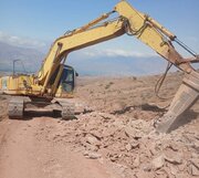 ببینید | عملیات تعریض و تسطیح محور روستایی عمند توسط راهداران طارم در استان قزوین