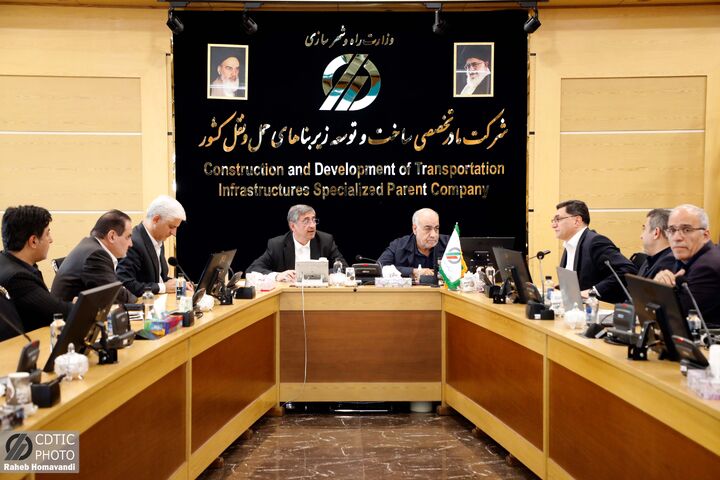 آغاز عملیات اجرایی پروژه مهم کریدور غرب کشور در لرستان، بررسی شد
