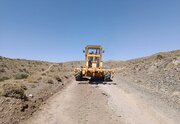 ببینید/ اجرای عملیات تسطیح راه روستایی پاقلعه شهربابک در استان کرمان