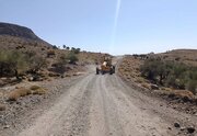 ببینید/ اجرای عملیات تسطیح راه روستایی پاقلعه شهربابک در استان کرمان
