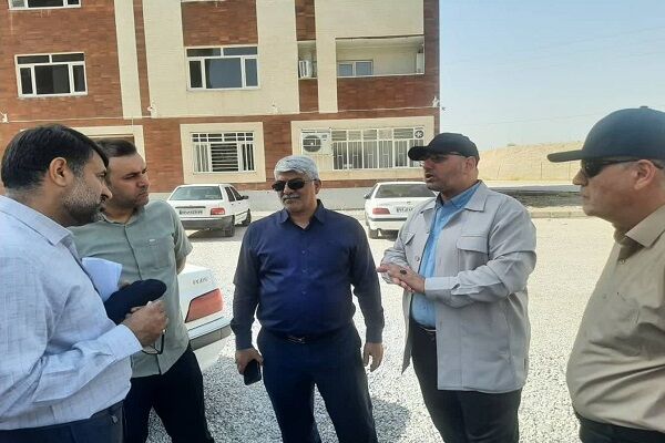 ببینید| بازدید معاون سازمان ملی زمین و مسکن و معاون مسکن و ساختمان اداره کل راه و شهرسازی خوزستان از پروژه های مسکن دزفول