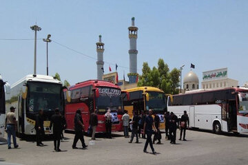 تشییع پیکر رهبر شهید