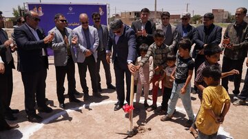 آغاز عملیات اجرایی زمین ورزشی شهید همت شهر کرمان