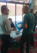 ببینید| برپایی میز خدمت مسئولان اداره کل راه و شهرسازی خوزستان در میز خدمت مصلی نماز جمعه اهواز