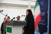 ببینید|  آغاز عملیات اجرایی قطعه اردکان-مهریز از آزادراه نطنز-یزد-سیرجان و بهره‌برداری از ۲۵۰ کیلومتر روکش آسفالت در محورهای شریانی استان یزد