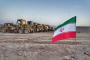 ببینید|  آغاز عملیات اجرایی قطعه اردکان-مهریز از آزادراه نطنز-یزد-سیرجان و بهره‌برداری از ۲۵۰ کیلومتر روکش آسفالت در محورهای شریانی استان یزد