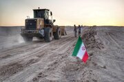 ببینید|  آغاز عملیات اجرایی قطعه اردکان-مهریز از آزادراه نطنز-یزد-سیرجان و بهره‌برداری از ۲۵۰ کیلومتر روکش آسفالت در محورهای شریانی استان یزد