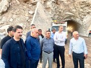 بازدید میدانی معاون وزیر راه و شهرسازی از محل بازگشایی پل‌ها و تونل آسیب‌دیده محور بندرعباس-سیرجان
