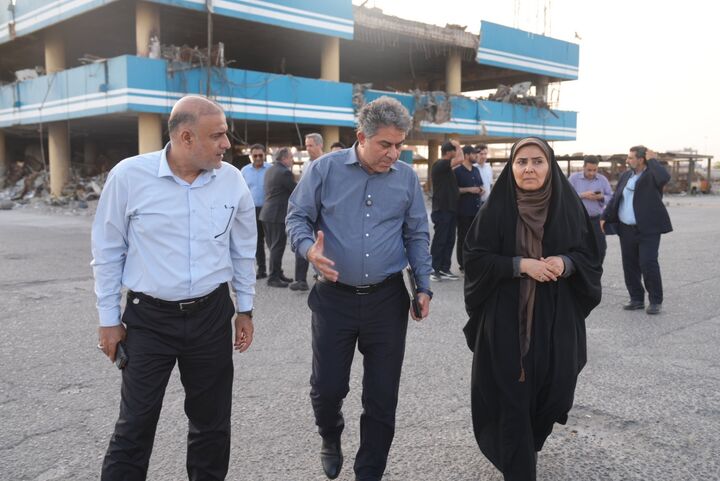ببینید| بازدید فرزانه صادق وزیر راه و شهرسازی از بندر شهید رجایی استان هرمزگان